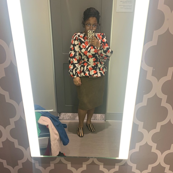 Meet your posher! - Picture 11 of 17